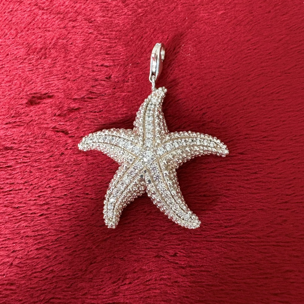 Thomas Sabo sparkling 925 Sterling Silver Starfish Charm Pendant – Pavé CZ